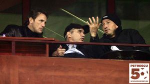 PETRESCU 50 | Primii pași făcuți de Dan Petrescu în fotbal, la ordinul lui Iordănescu: "Am vrut ca acel băiat slăbuț să vină la echipa mare. E cel mai bun din ultimii 30 de ani"