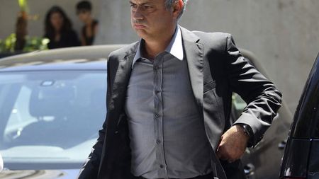 Mourinho 'a spart' banca pentru a-și vedea visul împlinit:** "Totul a fost rezolvat!" Real a plătit o sumă uriașă pentru cel mai dorit mijlocaș din Europa