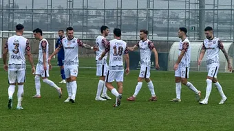 FC Bihor, comunicat fără sens legat de obținerea licenței pentru SuperLiga. Pare că a vrut să nege problemele legate de dosar care i-ar anula eventuala promovare sportivă