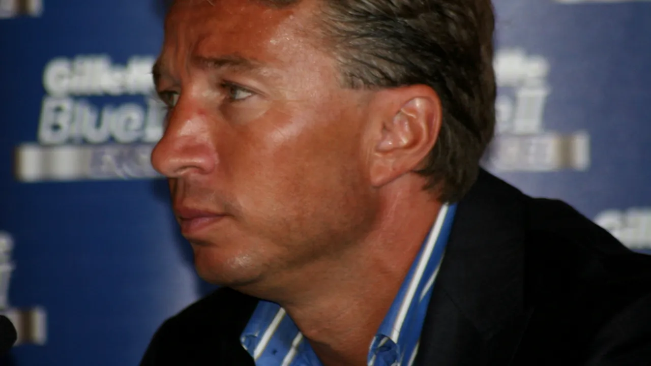 Dan Petrescu: 