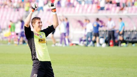 Transfer URIAȘ! Costel Pantilimon a intrat direct în recordurile Premier League! Cât va încasa Poli și ce părere au fanii lui City despre transfer