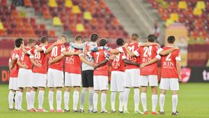 "Câinii" sunt motivați să câștige derby-ul cu Steaua!** Ce dileme are Țălnar și ce surprize îi pregătește lui Reghe