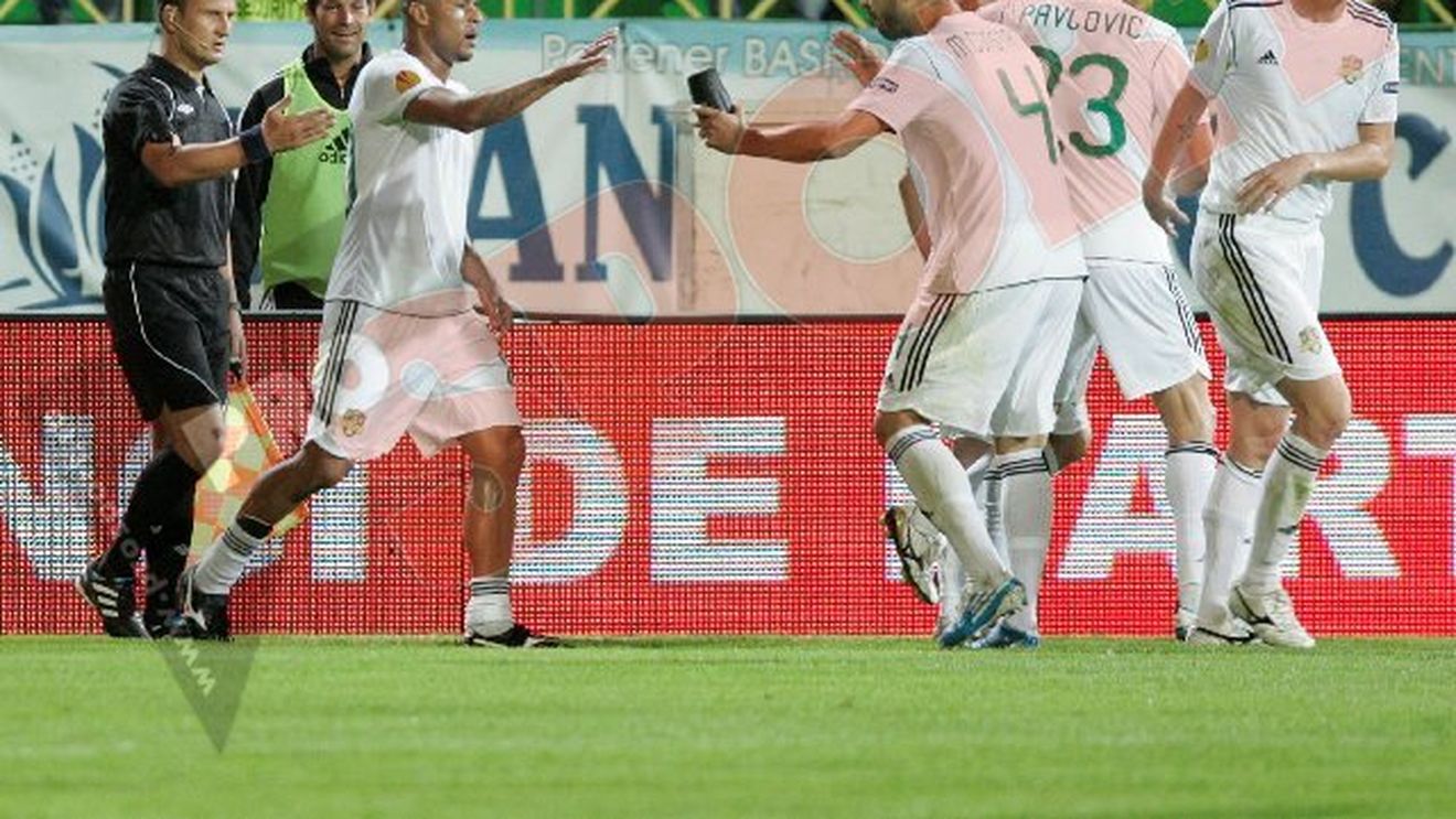 Samba-killerii: "Dulăul" le-a pus frână "câinilor"!** FC Vaslui - Dinamo 3-1