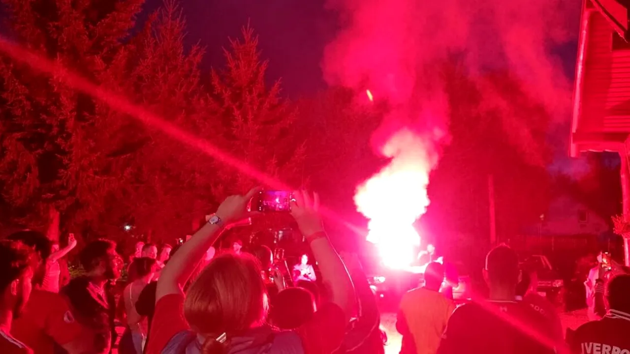 Jurgen Klopp, pe asta nu o știai! „Anfield Road” s-a mutat în România! Imagini fabuloase cu fanii lui Liverpool după victoria dramatică obținută în fața lui Tottenham | SPECIAL