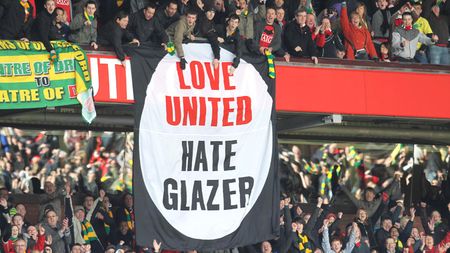 Familia Glazer infirmă zvonurile:** "Machester United nu e de vânzare!"
