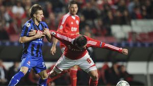 Reghecampf a lămurit raportul pe care îl va avea cu Ionuț Neagu: "Nu vorbește el cu mine, vorbesc eu cu el"