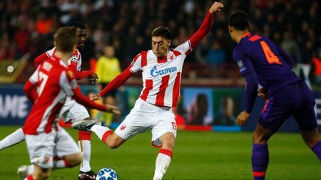 A "electrocutat" Liverpool în 30 de minute și a ajuns pe primele pagini ale ziarelor internaționale. Povestea lui Pavkov, atacantul Stelei Roșii. Ce meserie avea anul trecut, înainte să semneze cu echipa din Belgrad