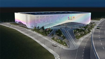 „Bijuteria" de 10.000.000 de euro din Berceni e aproape gata! A venit şi cubul de afişaj
