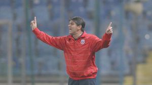 "Era normal să mă suspende! O să văd meciul de sus, observ detaliile"