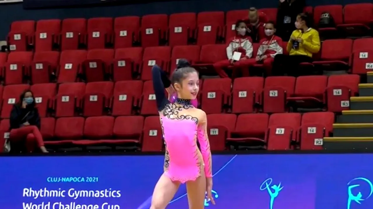 Cristina Halep, nepoata Simonei Halep, show total la gimnastică ritmică! Mesajul campioanei din tenis pentru tânără: şase emoticoane! | FOTO