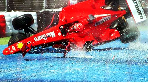 Top 10: Accidente cruciale pentru Michael Schumacher