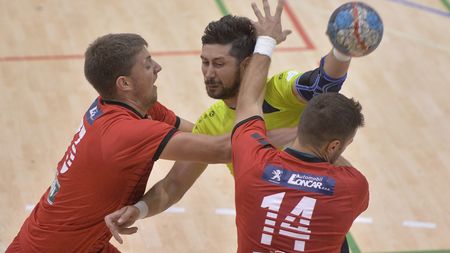 Cum arată cel mai bun „7" în etapa a 20-a a Ligii Naționale de handbal masculin. Cele mai tari meciuri au propulsat și cea mai mare parte a jucătorilor în echipa ideală