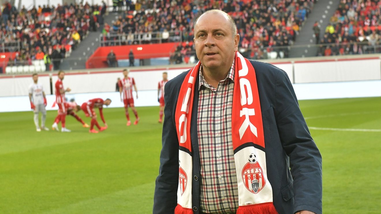 „Voi nu ştiți ce se întâmplă în vestiar”. Patronul Laszlo Dioszegi vrea să aplice disciplina maghiară la Sepsi şi amenință cu măsuri dure