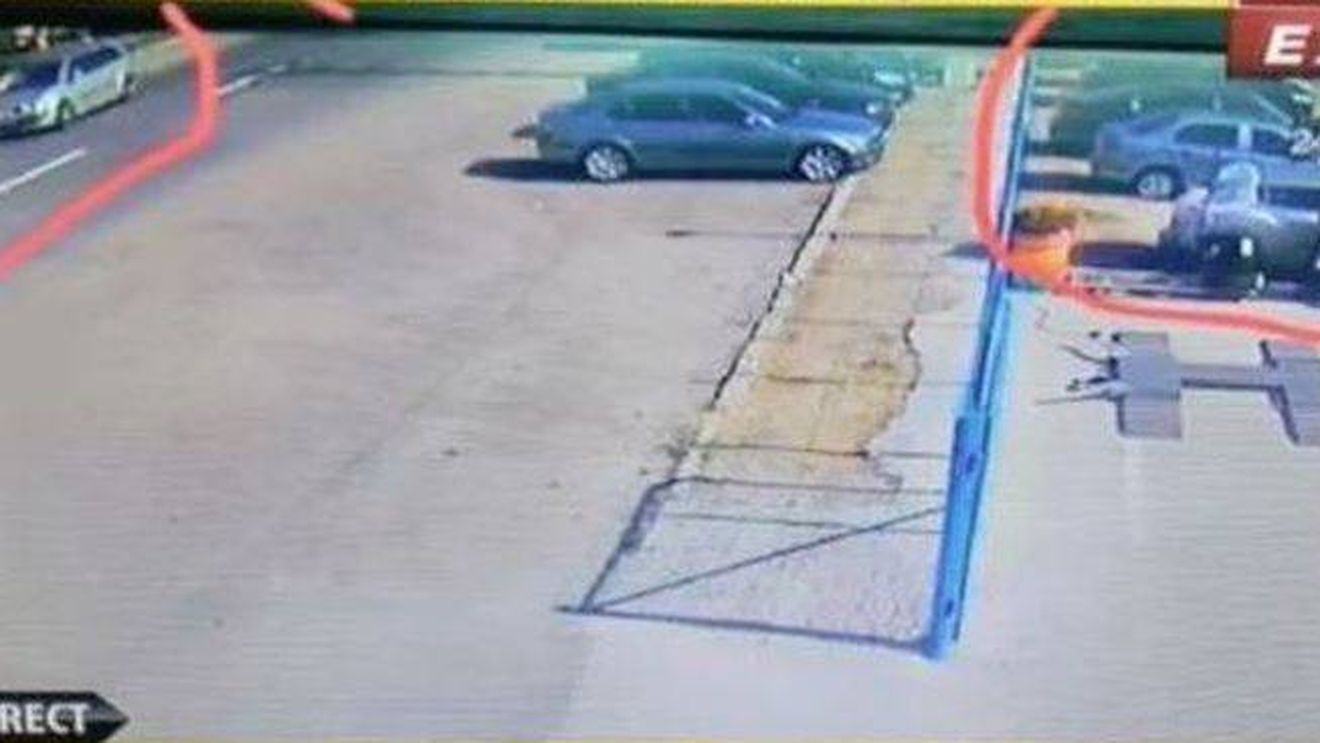 Imagini bombă cu momentul când Alexandra se urcă în mașina criminalului din Caracal! Filmările terifiante de pe camerele de supraveghere