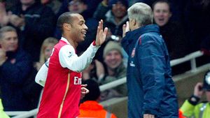 Wenger i-a făcut mari, ei au ridicat-o pe Arsenal!** Acesta este TOP 10-le care îi face pe fanii "tunarilor" să mai aibă încredere în francez