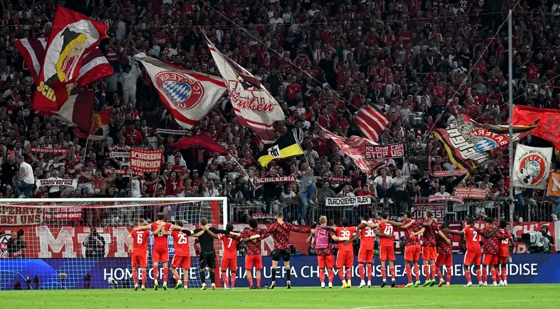 Fanii lui Bayern Munchen, protest după decesul Reginei Elisabeta a II-a! Ce banner a apărut în tribune la meciul cu FC Barcelona | FOTO