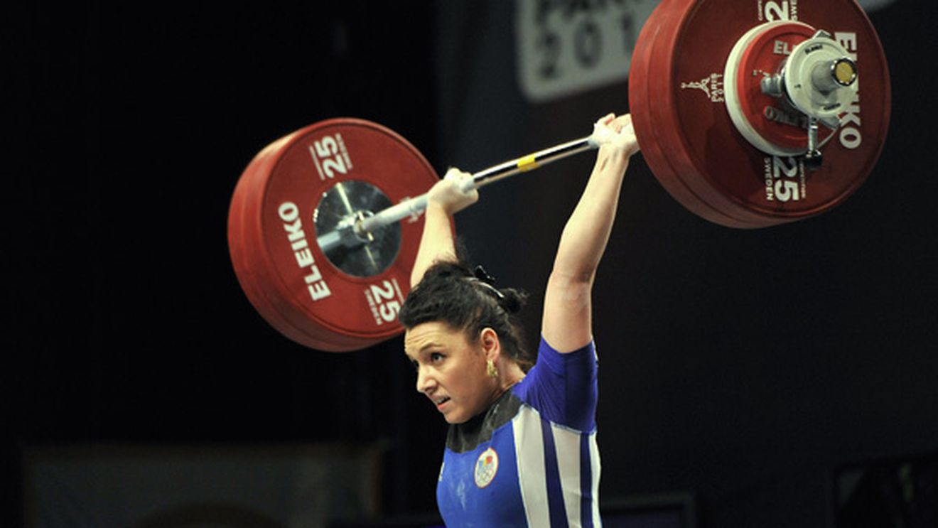 Medalie de ARGINT la haltere!** Roxana Cocoș: "Am vorbit cu mama imediat după concurs! Dumnezeu m-a răsplătit pentru munca depusă "