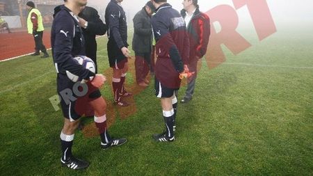 UPDATE** CFR și Oțelul cer mutarea în primăvară a turului semifinalelor Cupei României și a etapei a XX-a a Ligii I, dar Petrolul se opune!