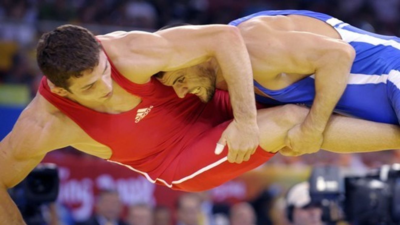 "Liberiștii" Gheorghiță Ștefan și Andrei Dukov au fost la o victorie de calificarea la JO!Mai au două șanse pentru Londra!