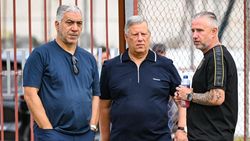 Tunisienii îl bagă pe Reghecampf în ședința decisivă! Venirea la FCSB NU e sută la sută gata: „Întâlnire crucială!”