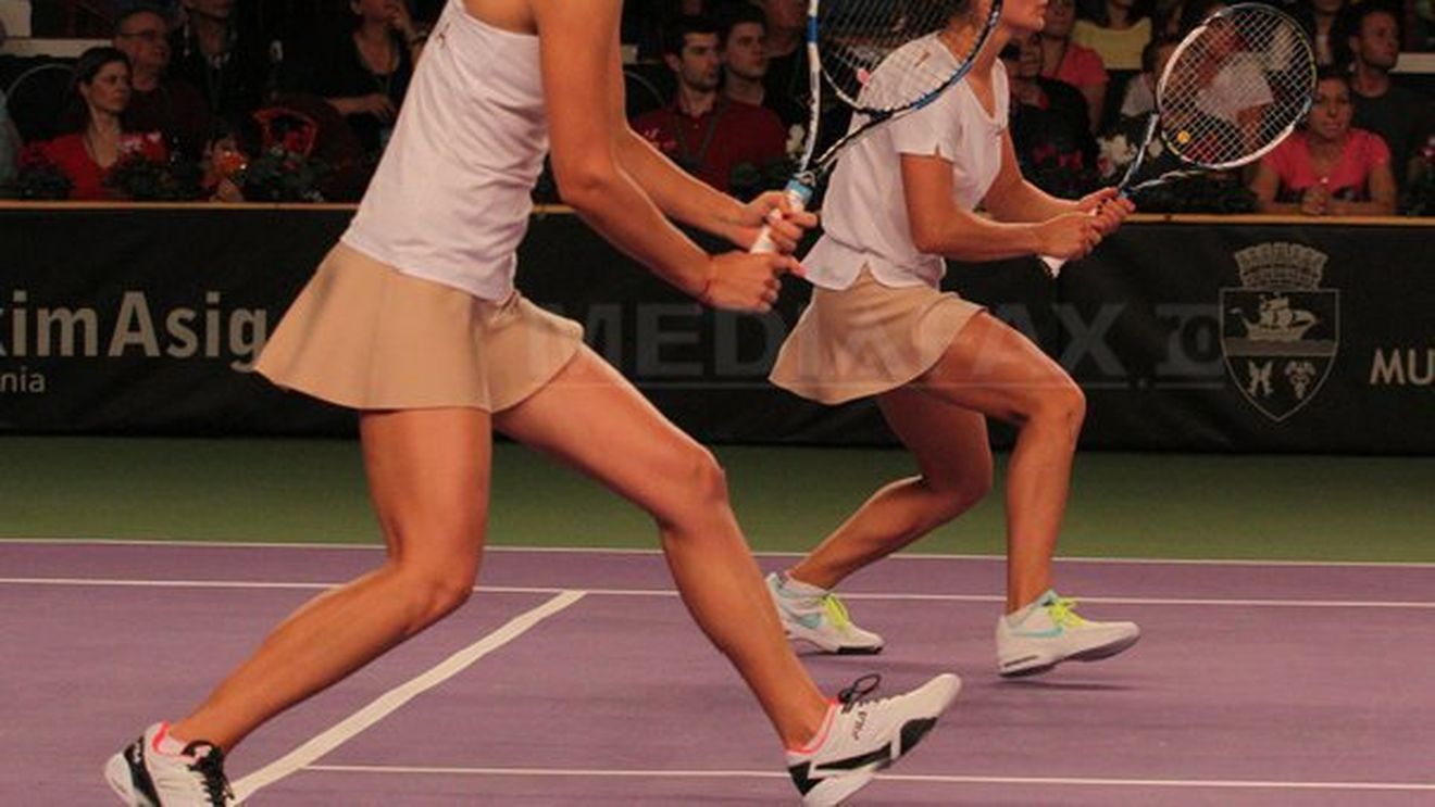 Dublul Irina Begu/Monica Niculescu s-a calificat în optimile turneului de la Roma