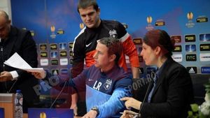 Schimbarea care i-a făcut pe fanii Stelei să se frece la ochi de uimire.** Reghe rupe misterul și explică de ce a făcut mutarea asta cu Ajax