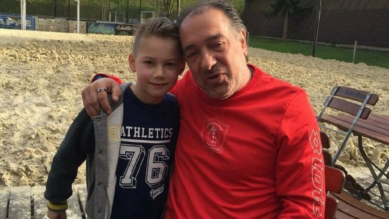 Se fac convocările pe „pile" și bani la loturile României? Un selecționer de la juniori rupe tăcerea și lansează  un atac la fostul mare jucător al Stelei, care acuzase modul în care a fost refuzat un fotbalist din Germania: „Dacă nu știe, de ce se bagă? Noi avem interes sau el, că a lucrat individual cu copilul!?" | EXCLUSIV