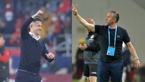 Rotirea cadrelor sau efectul domino în Liga 1: „Rădoi la Craiova și Reghecampf la FCSB!”. Fostul colaborator al antrenorului Universității vede posibilă dubla lovitură pregătită de Mihai Rotaru și Gigi Becali