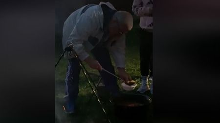 Imagini inedite cu Florin Bercean, vicepreședintele executiv al Federației Române de Judo: „Bucătar, chelner și ghid, pentru campioanele noastre!” | VIDEO