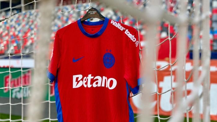 La 34 de ani, a fost propus la FCSB. Croatul a decis să semneze după ce oferta din țara lui a fost de nerefuzat