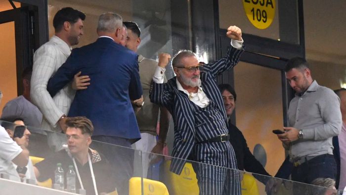 Din parcuri, în Superliga! Fostul jucător al lui Gică Hagi, alungat de Gigi Becali, a fost prezentat oficial la noua echipă