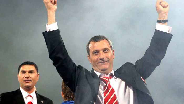 EXPLOZIV | Rednic, despre campionatul pierdut la Urziceni: "Dinamo nu a vrut titlul. Mi s-a furat". Harta relațiilor Băsescu-Dorin Cocoș-Bucșaru-Petrescu-Victor Becali-Borcea și culisele unui titlu luat în an electoral