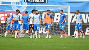 Ultima oră! Fundașul Universității Craiova, chemat de urgență la echipa națională