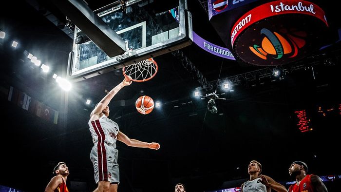 Primul sfert de finală la Eurobasket: Slovenia - Letonia. Visul frumos al Finlandei a fost stopat de Italia. Cinci naționale și-au asigurat până acum prezența între cele mai bune opt echipe ale continentului