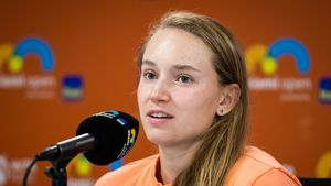 Elena Rybakina, răspuns neașteptat când a fost întrebată pe cine preferă în finala de la Miami dintre Sorana Cîrstea și Petra Kvitova: „Ea a jucat..." Calificată deja în ultimul act, kazaha poate reuși o performanță istorică