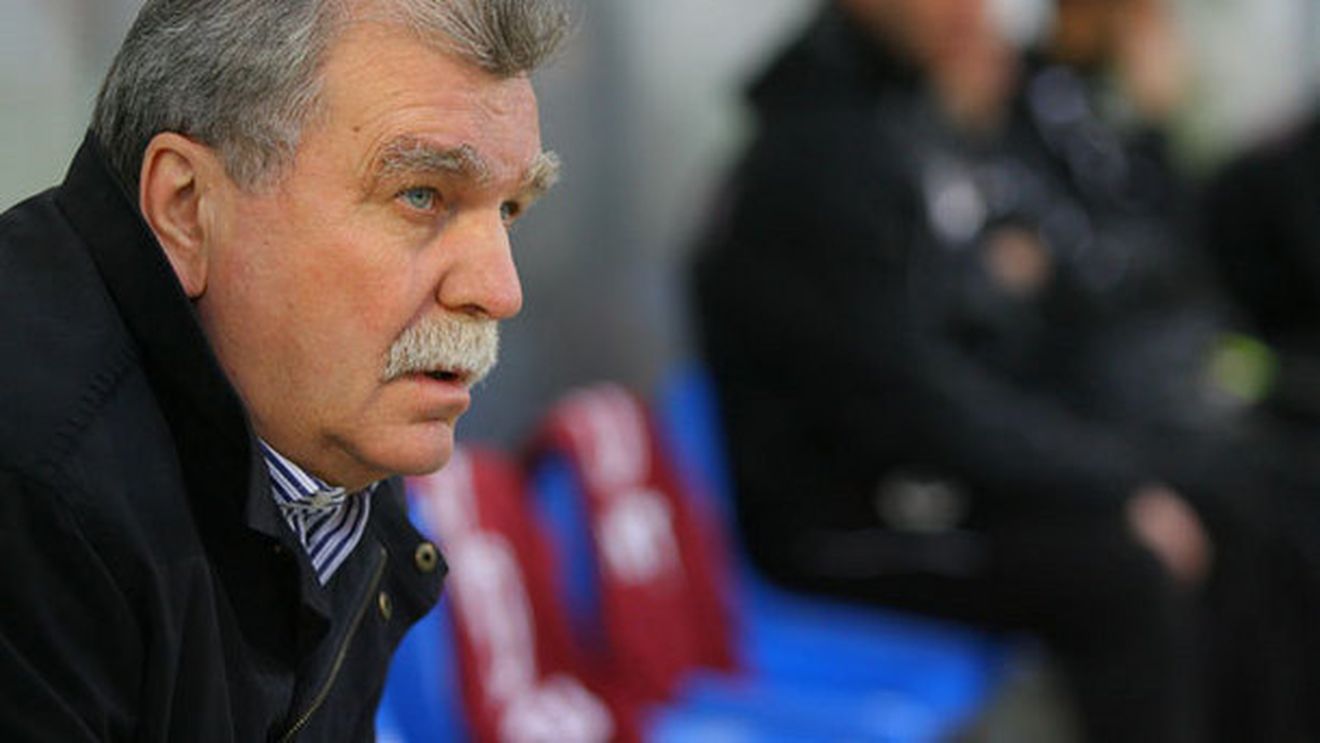 Chiar se scufundă planeta! Vamă:** "Cred că ar fi mai bine să jucăm pe Dinamo decât în afara Bucureștiului"