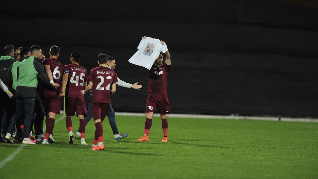 CFR s-a reunit marți, dar șase jucători au lipsit. Un atacant al clujenilor e dorit de CS U Craiova