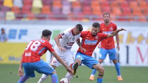 "S-ar putea să nu-și găsească locul". Jucătorul a fost adus cu mare fast la FCSB, dar acum e mai mult rezervă