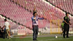 Velcea, deranjat de stilul de joc al Botoșaniului: "S-au apărat cu nouă oameni"