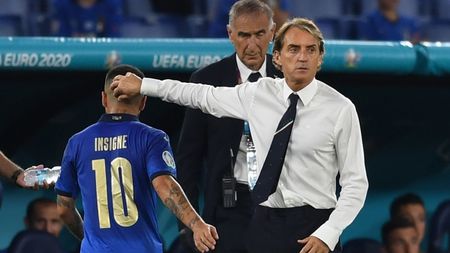 Roberto Mancini pregătește surprizele pentru Italia - Țara Galilor: intră și puștiul minune al Squadrei Azzurra. Ce schimbări vrea să facă în atac