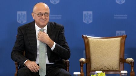 Dan Șucu și-a scos la vânzare vilele de lux din Pipera și a decis pentru ce sume le dă