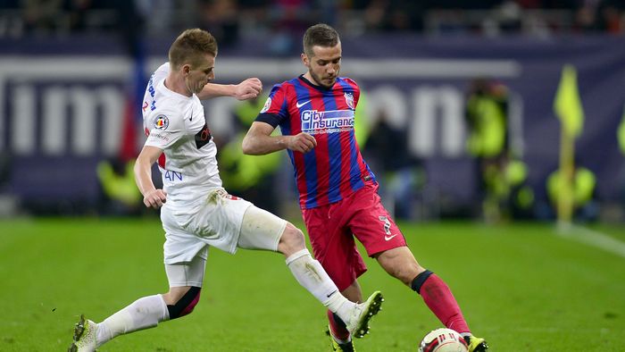 Stoican, încolțit. Luchin: "Mă așteptam să joace altfel cu Steaua, nu aveau nimic de pierdut. Voiam să văd că încearcă"