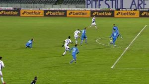FC Argeș, minunea continuă! Piteștenii au stat 35 de minute pe locurile de play-off, după golul lui Antun Palic | FOTO & VIDEO