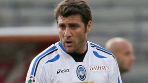 Globetrotter Vieri! **Italianul va semna cu o echipă din liga a III-a din Brazilia