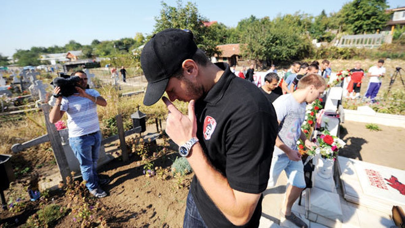 Lacrimi la mormântul lui Cătălin Hîldan:** "11 ani fără Unicul Căpitan"