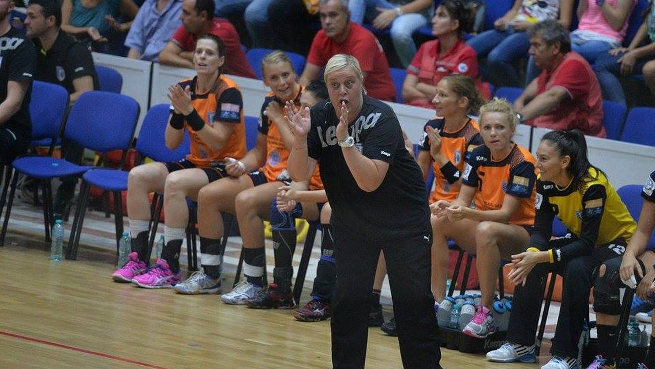 "La revedere, România!". Mette Klit a plecat cu fruntea sus în Danemarca, după ce a câștigat 95% din meciurile disputate cu CSM București, începând din vara anului 2014. Mesajul postat de antrenoare la despărțire