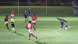 UTA a învins la limită o echipă din Gabon, prin „dubla” lui Miculescu!