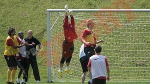 Vin "câinii" tineri! Andone: "Există calitate la echipă, sunt câțiva jucători buni la juniori"