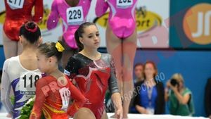 Larisa, urmărită pas cu pas în Anvers! În lacrimi după locul 4 la individual compus, dar politicoasă, naturală și glumeață