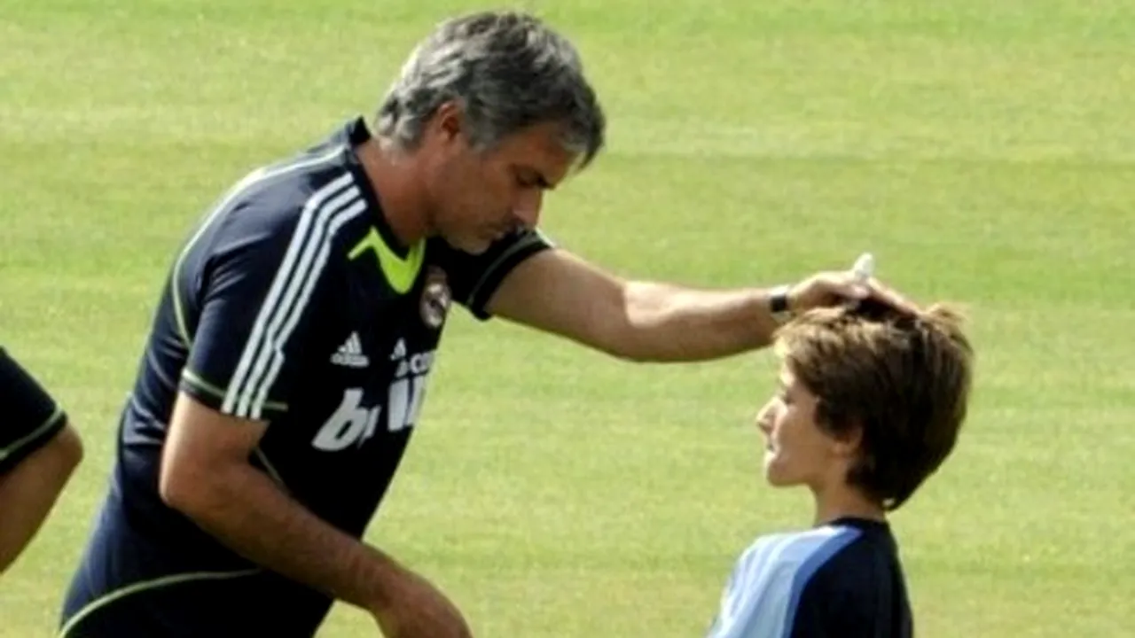 Mourinho și-a dus fiul la grădina zoologică...pe Bernabeu :)! 